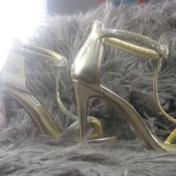 Steve Madden Faylinn Heel - Picture 4 of 8
